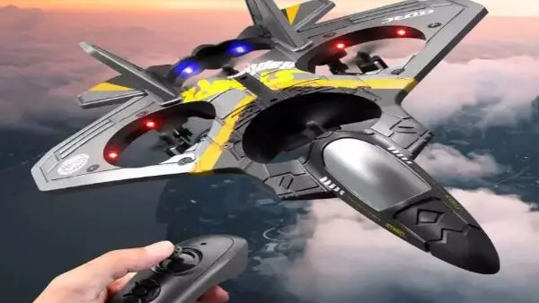 Avion Stealth Raptor V17 gris gymnase intérieur vol stationnaire LED bleu rouge