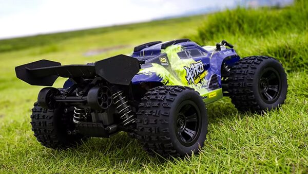 Monster Truck Nova-X 16 Vert vivid franchissement bosse pelouse jardin