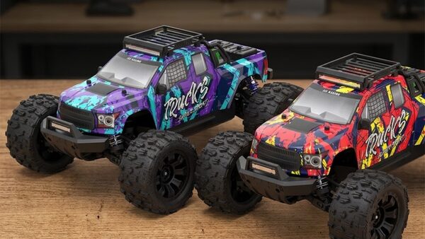 Duo Monster Truck Titan Max 10 Rouge et Violet collector bashing golden hour