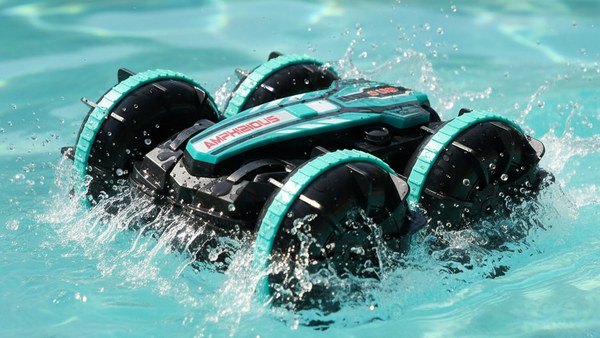 Voiture RC Cascadeuse Amphibie V2 turquoise nage piscine eau projection